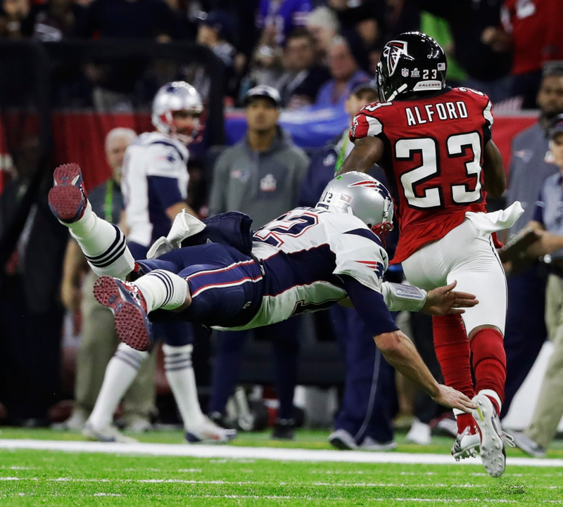 Chuck Burton/AP Images